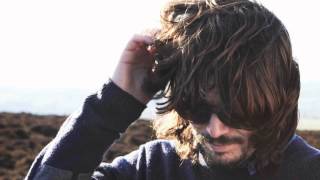 Video thumbnail of "Bibio - Dinghy"