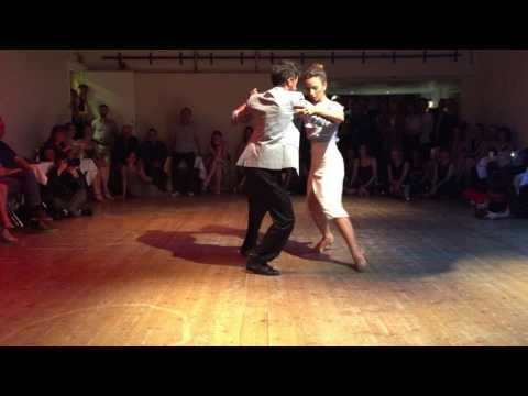 Cecilia Garcia & Serkan Gokcesu (Oslo Tango 2017) 2/4 El Floreo