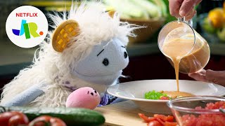 Trying New Food Music Video Waffles + Mochi | Netflix Jr