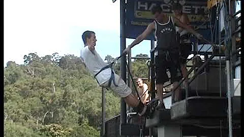 Bungee Jumping 2009 - Jay Westerdal - Third Jump