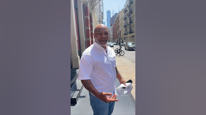 What Does Mike Tyson Do For A Living? #nyc #shorts #viral #interview #boxing #miketyson #celeb