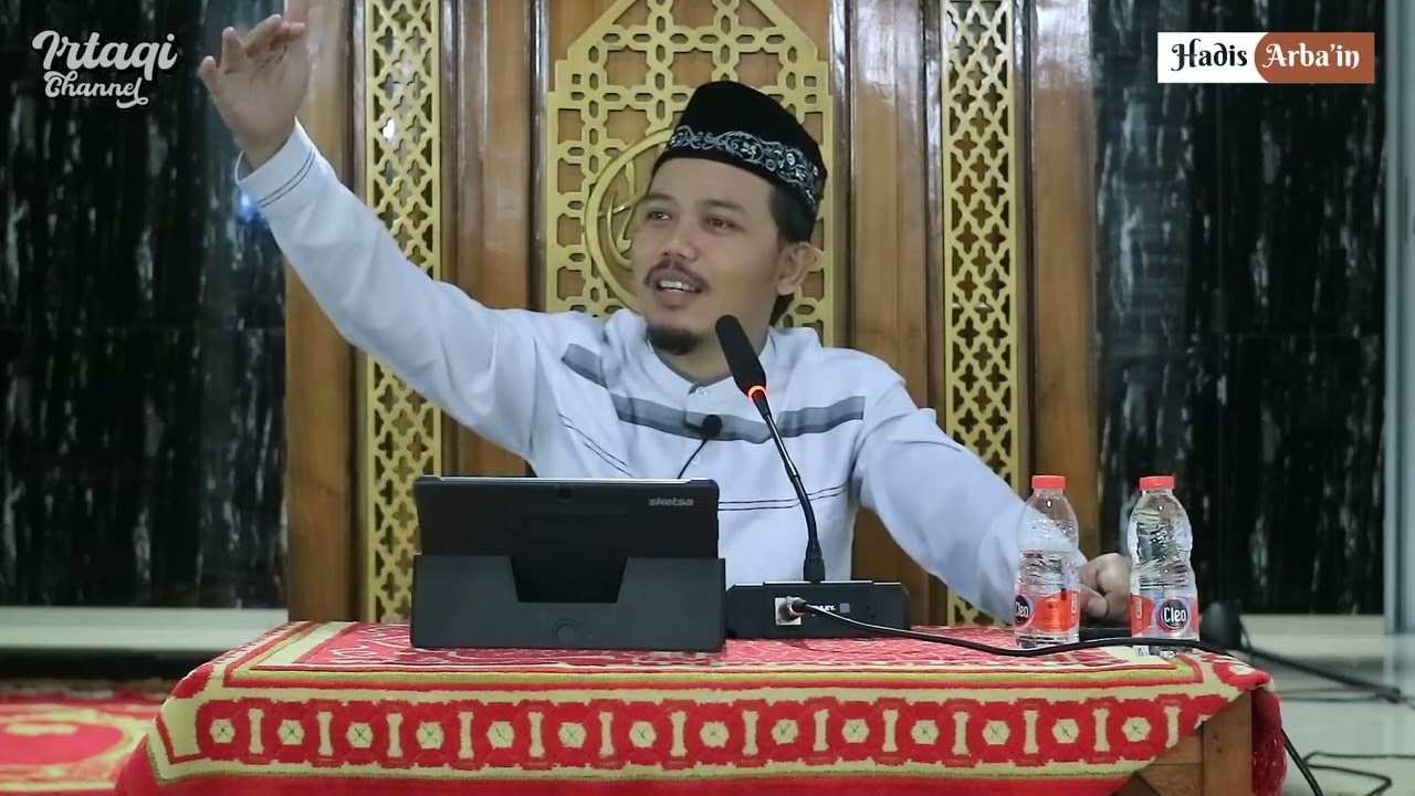 HADIS ARBA'IN 36: Amalan Menolong Orang Lain