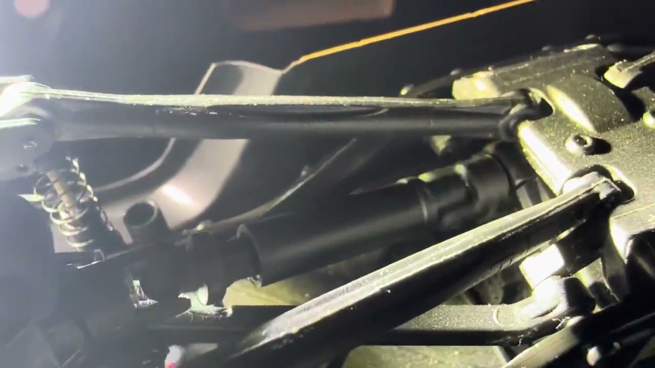 SCX 24 Drivetrain noise?