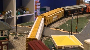 My CSX AC4400 Running on BNSFguy617