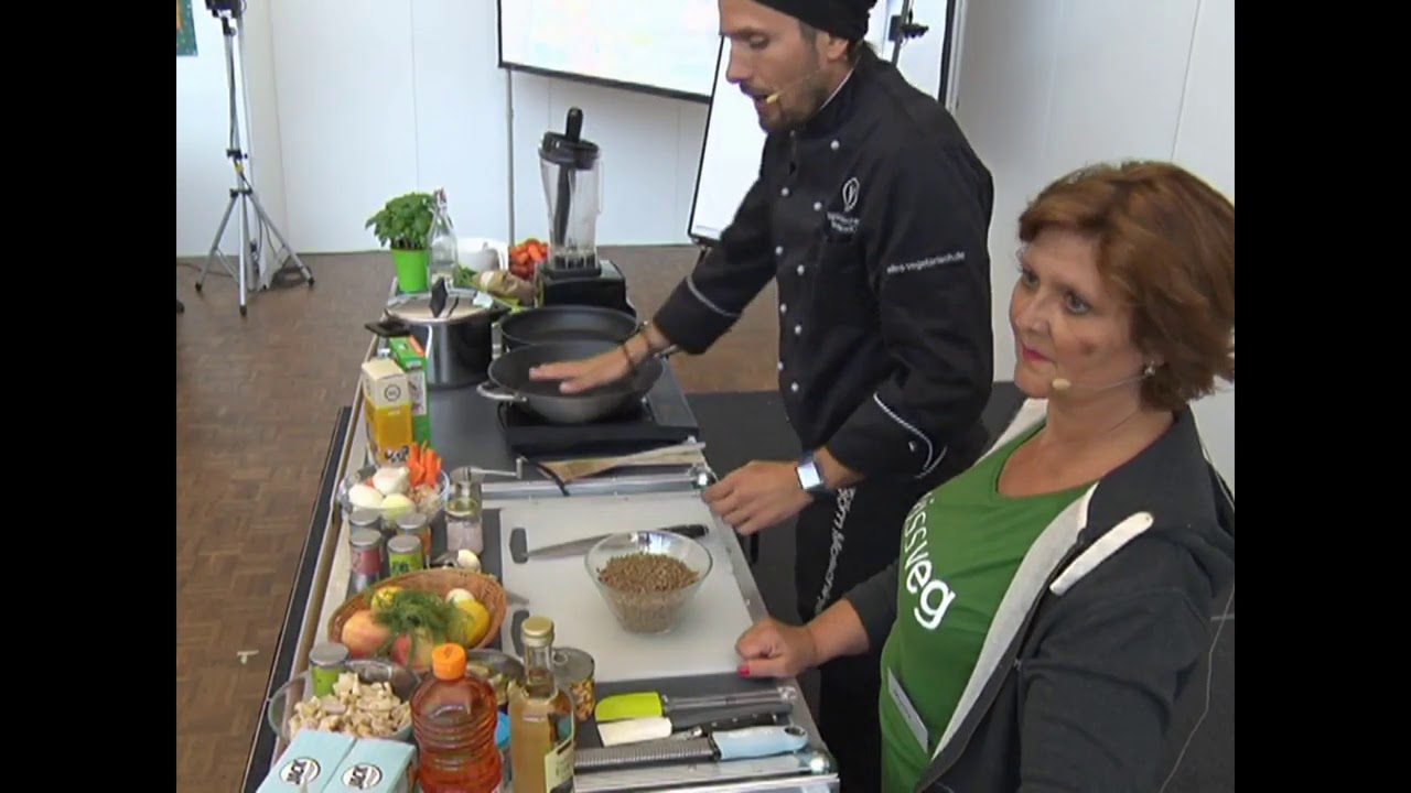 Kochshow von Björn Moschinski an der VeggieWorld 2018