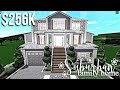 HUGE Suburban Family Home | Roblox Bloxburg | GamingwithV