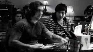 syn and zacky taking a order