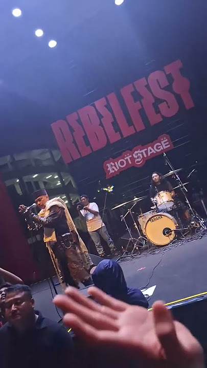 ROMIE & THE JAHATS -bunga kertas merah berduri