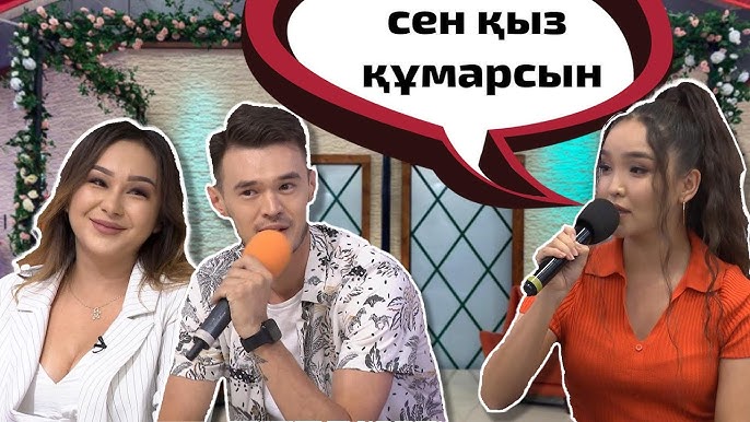 Порно ара кискасын тістеп алады