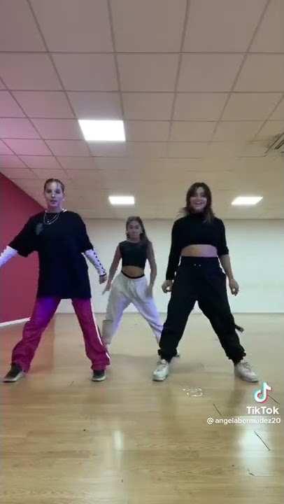 el pasito de Anita tik tok