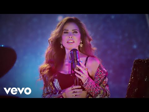 Mocedades, Gloria Trevi - Amor De Hombre