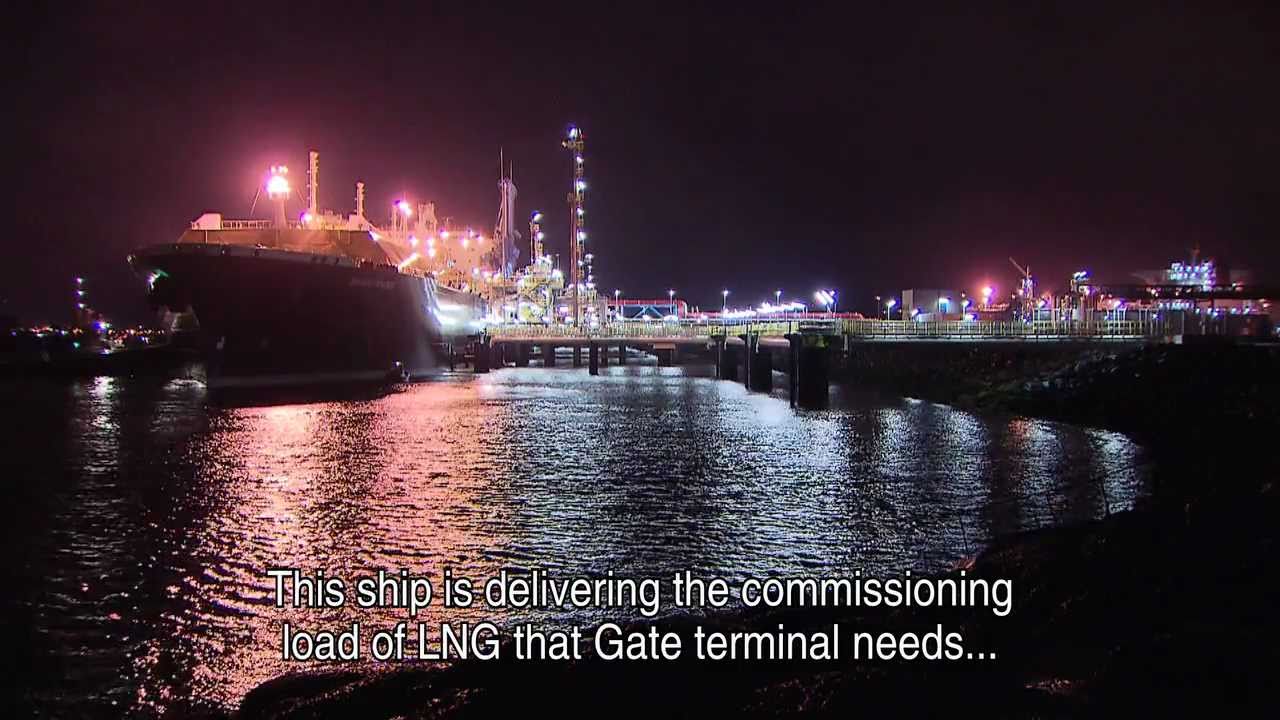 First LNG carrier arrives at Gate terminal - YouTube