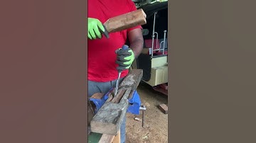 Cutting Wood with Chisel & Mallet 🔨 | Hand Tool Woodworking