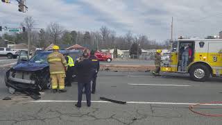 Crash shuts down road in Lexington Park