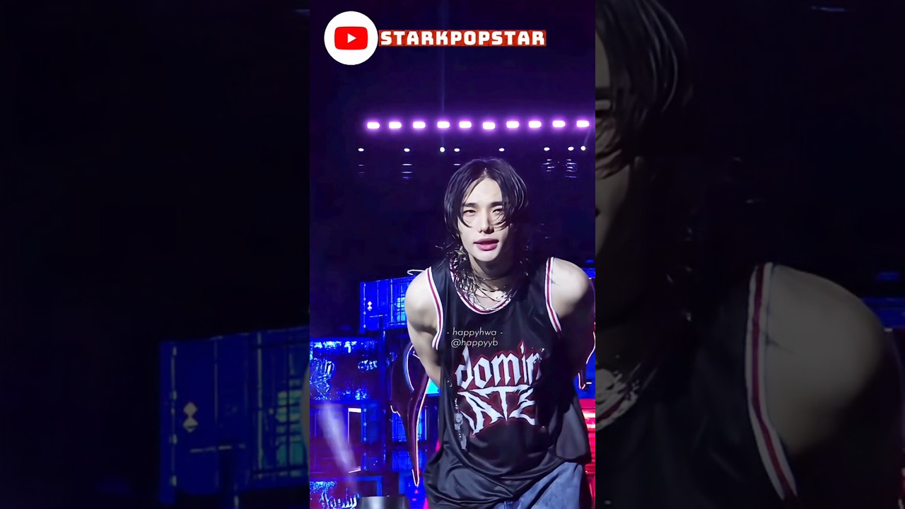 What a handsome guy 😍🔥 Hyunjin 