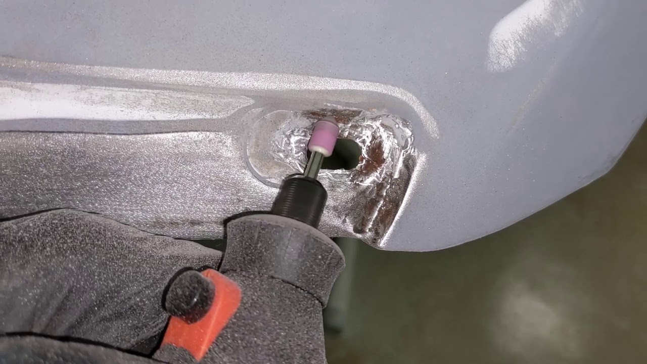 Как убрать ржавчину в труднодоступных местах ? - YouTube