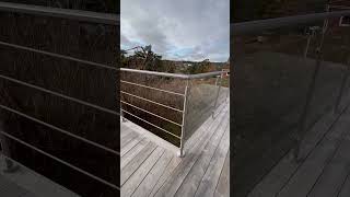 Glasräcke och stångräcke kombinerat