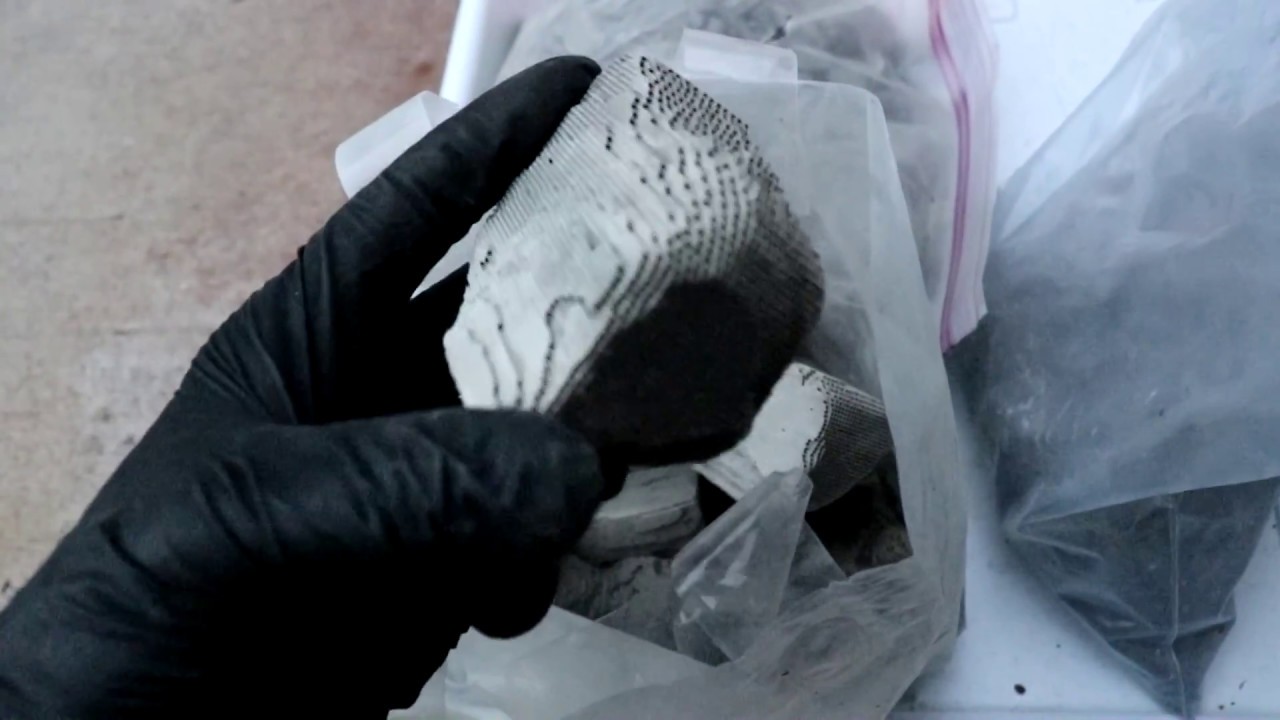 converter part one - I chow the converter material and set up the leach to dissolve the metals. 