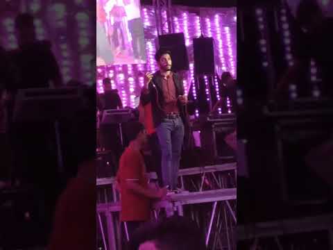 قلبي يقول لي انساه ملناش مكان جوه حمزاوي مصر