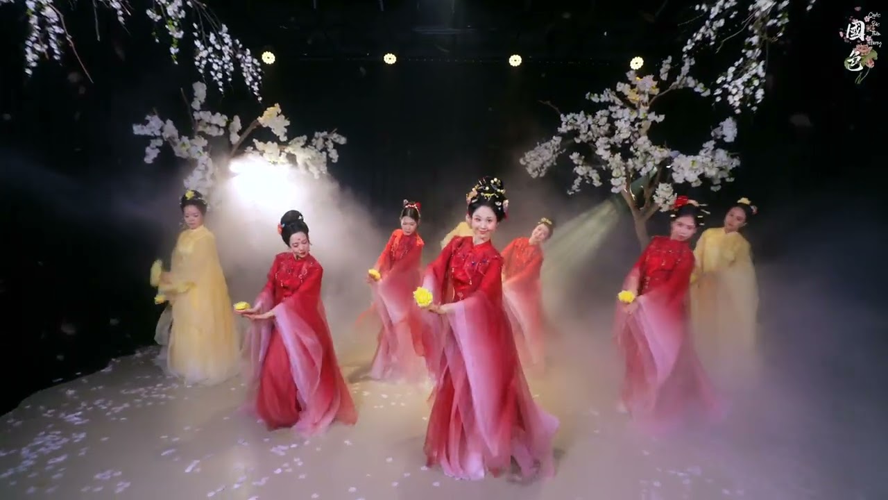 quốc sắc thiên hương - giáo viên Hồ Linh - cam TUNBI