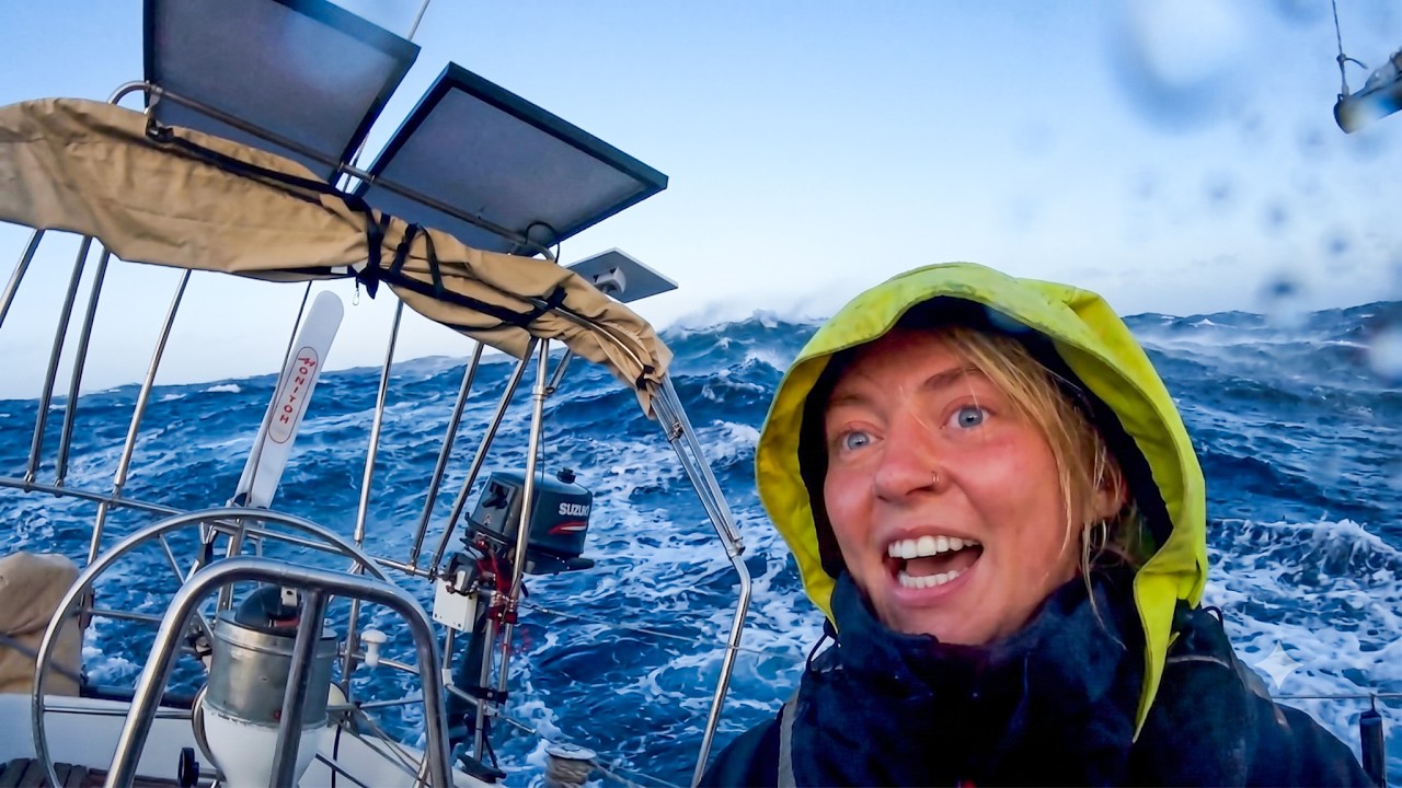 ROUGHEST PASSAGE YET! (Sailing From New Zealand to Fiji)