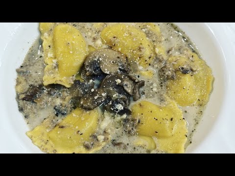 Instant Pot Truffle Ravioli Soup