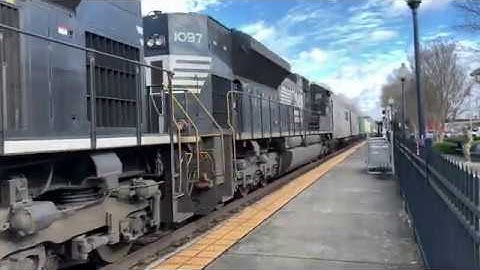 ACe duo leads NS 213 by CP Magnolia w/ a cool crew