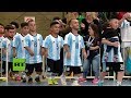 ¡La copa más pequeña del mundo! Enanos compiten por la gloria del fútbol