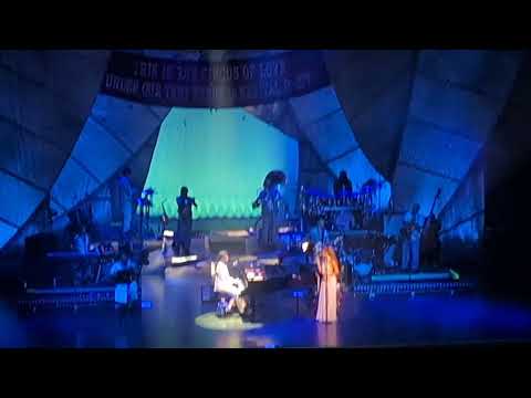 Jon Batiste Its Alright (w/ Andra Day) Live in Houston TX 2025