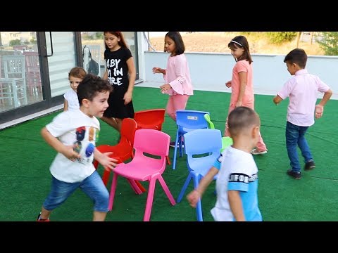 Video: Yaz Bebek Süper Koltuk Orman Arkadaşlar İnceleme