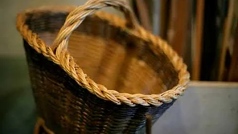 Hilary Burns, Basketmaker. Paignton, England.