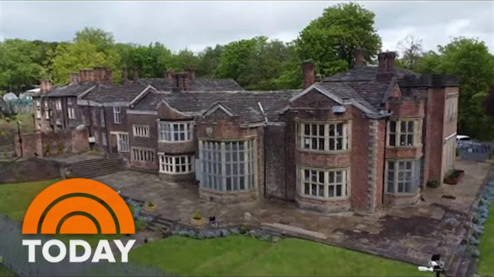 Meet The American Renovating 'Downton Shabby' Estate