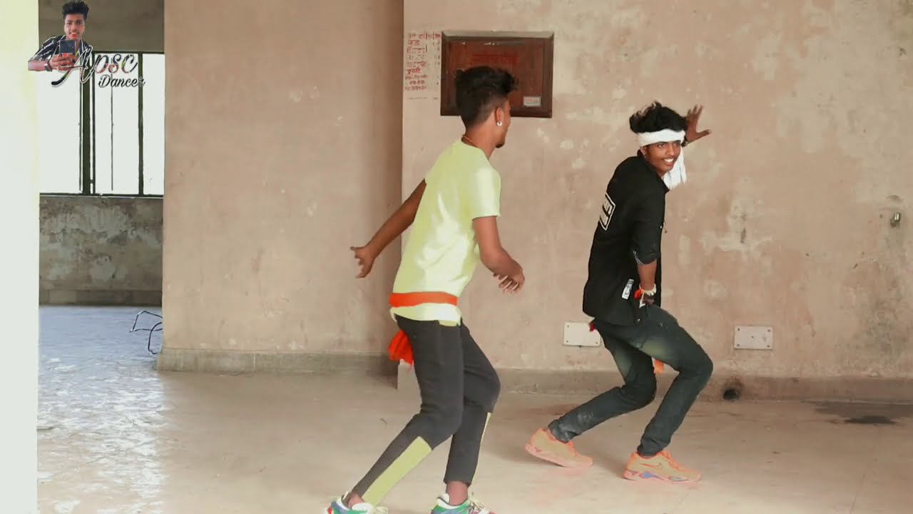 Dhere dhereaa gayal jadha mahinva  dovi geet Bhojpuri new  song  live dance  video by  Apsc Dancer