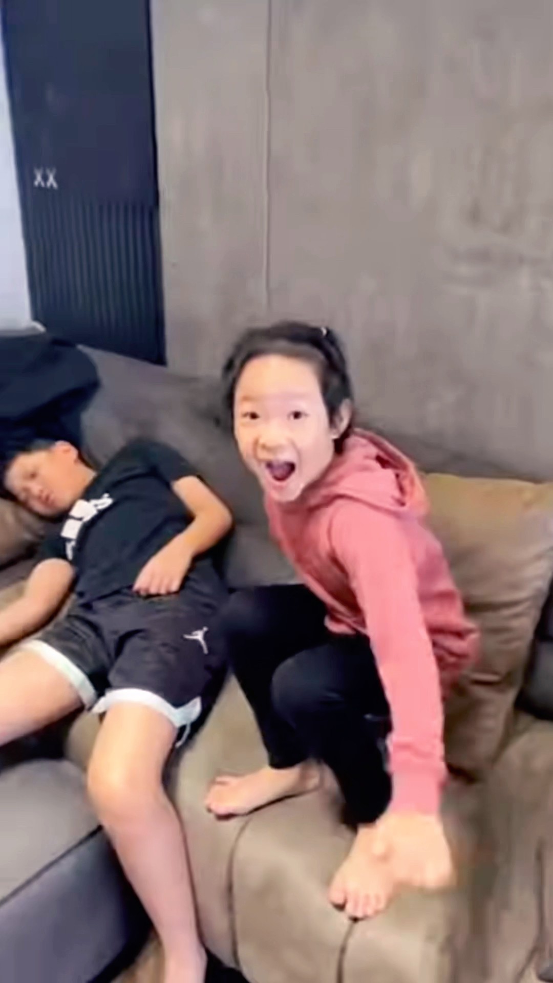 (Golf familyVN) các bé đi học về làm mẹ tức giận ? #funny #socute#shorts