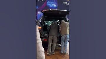 Is The Jeep Grand Wagoneer DOOMED? #Jeep #LegacyAuto #oldtechnology #Stellantis #wagoneer