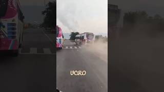 🚍Two private Riders mass overtaking 💥🔥 | salem Rockers | #Shorts #bus #tamilnadu