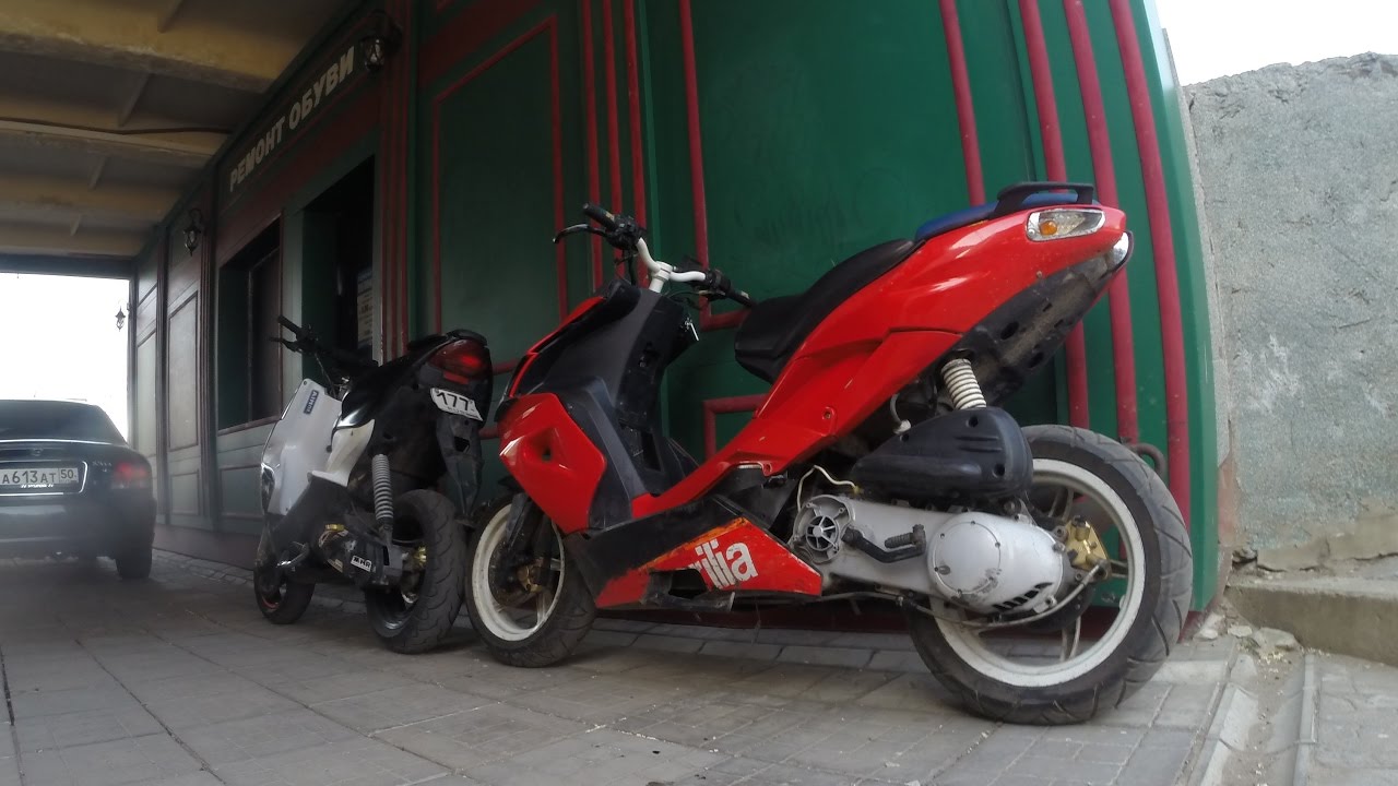 Yamaha Aerox vs Aprilia SR50 1/4 mile - YouTube