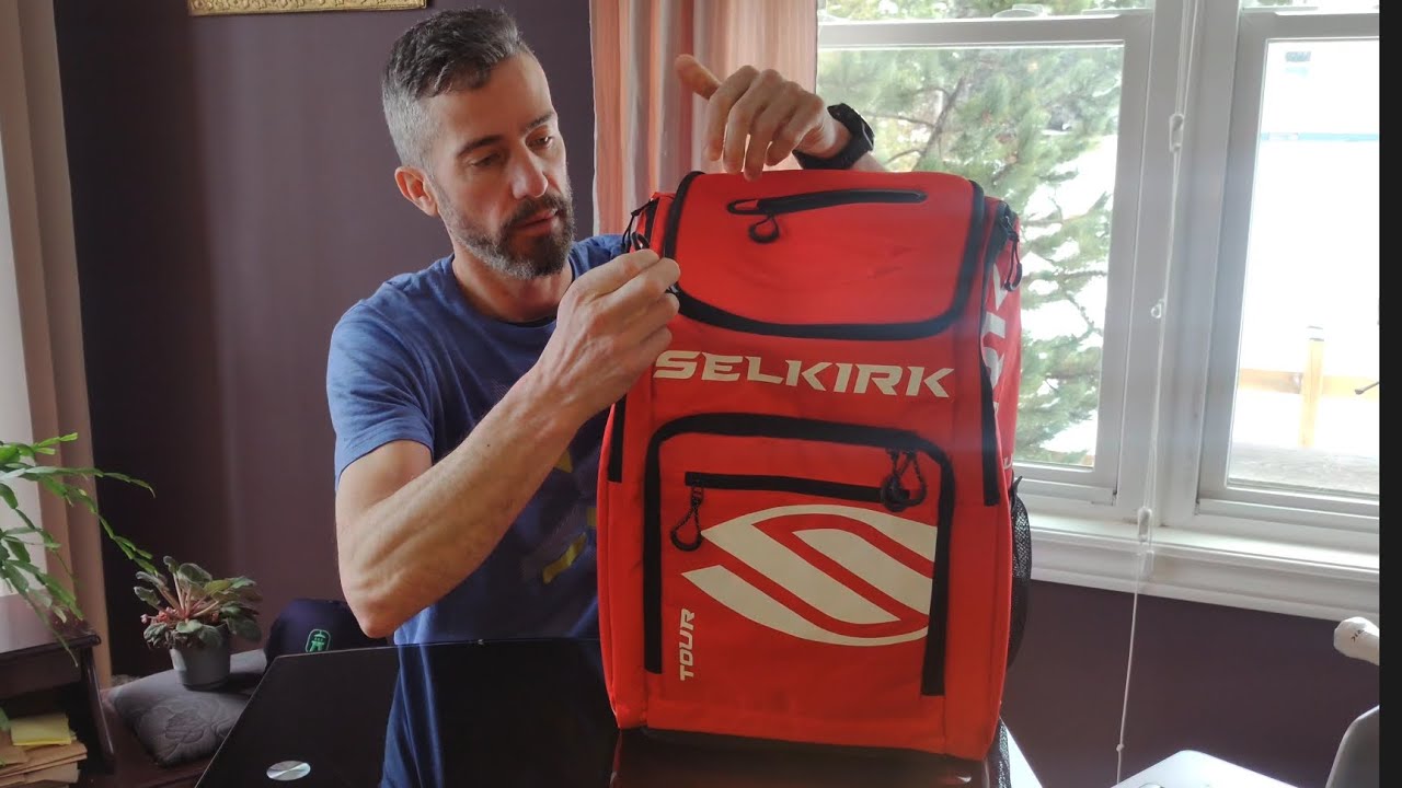Selkirk Core Tour Bag and paddles