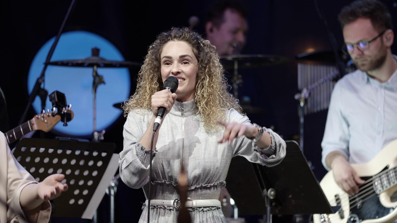 Ekklesia Arad - Laud Numele Tău, Isus / Aleluia (Agnus Dei)