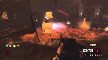 Black Ops 2 Zombies Weapon Review (Python/Cobra)