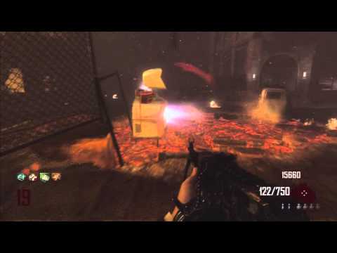 Black Ops 2 Zombies Weapon Review (Python/Cobra)