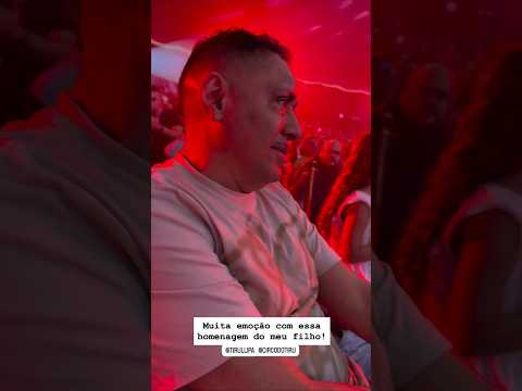 "Muita emoção com essa homenagem do meu filho"