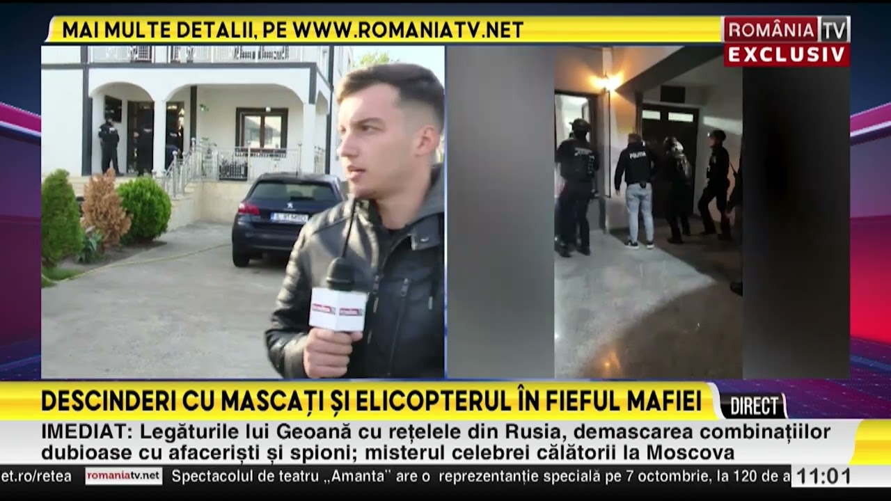 Descinderi cu mascati si elicopter. Polițiștii au găsit armament, săbii și topoare