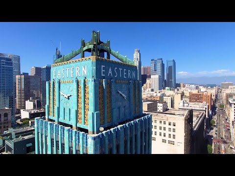 Video: Menyerang Penthouse Art Deco Dengan Pemandangan Downtown San Francisco