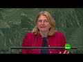 وزيرة خارجية النمسا تستعين باللغة العربية في خطابها أمام الأمم المتحدة