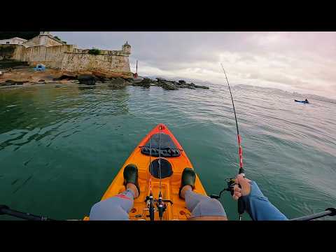 Fisherman may be cold but doesn't miss out on his cravings - Sea bass on a free rig - Kayak fishing
