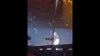 Harry Styles Twerking At Mitch Rowland At United Center Chicago Night 1 Love On Tour 24092021