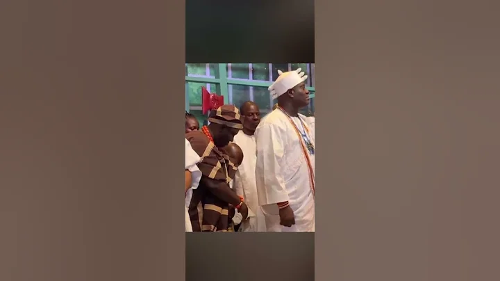 WATCH WHAT HAPPENED BETWEEN ALAAFIN OYO AND OONI OF IFE HMMM??