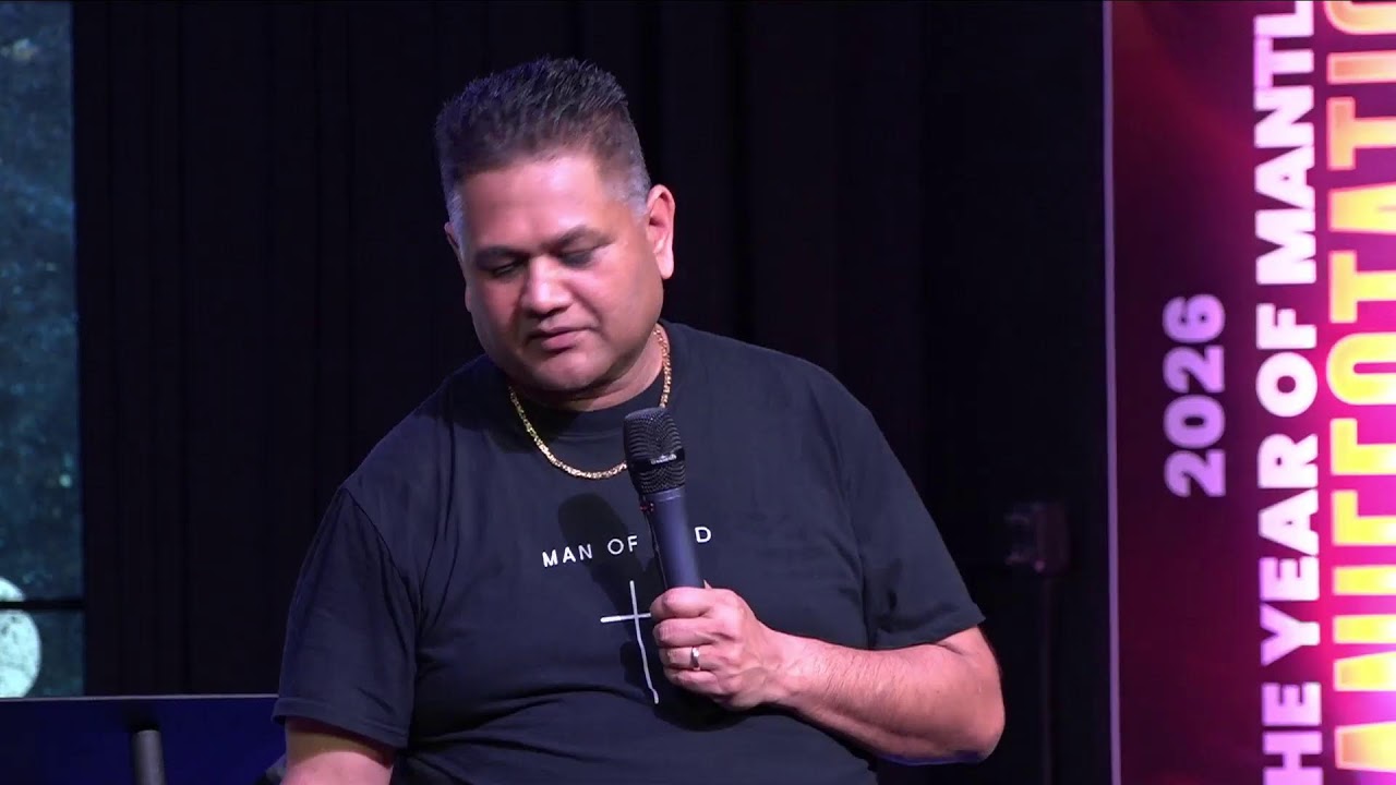 Robin Dinnanauth Live Stream