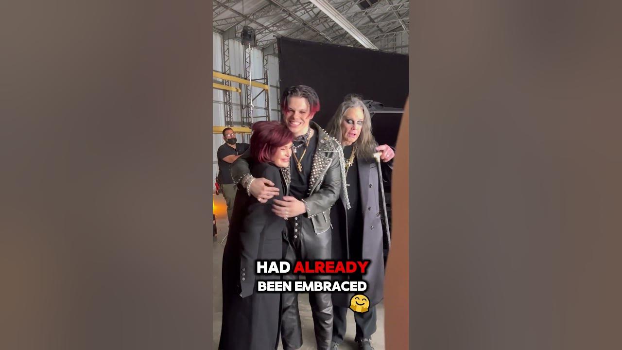 Did you notice Yungblud kneeling three times before his godfather Ozzy Osbourne at the Black Sabbath